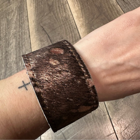 Real Cowhide Cuff / Acid Barbed Rose Gold