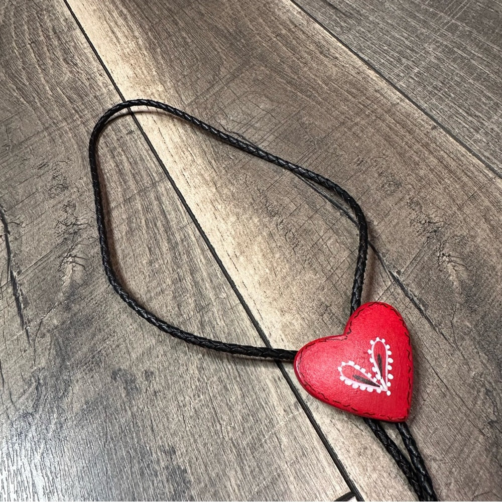 Vintage Heart Bolo