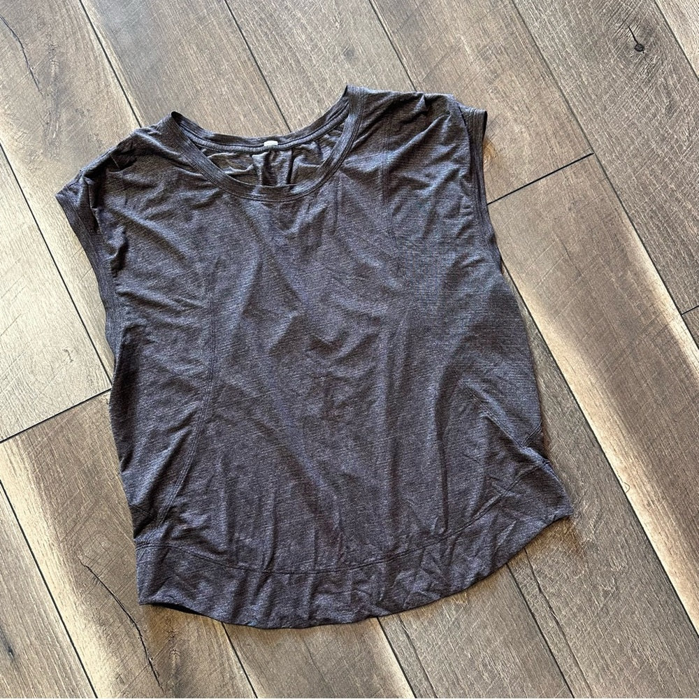 Lululemon Gait Keeper Short Sleeve
Heathered Black