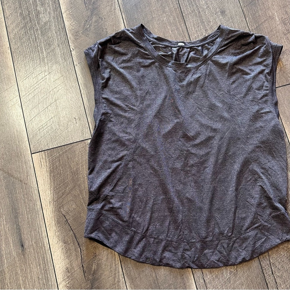 Lululemon Gait Keeper Short Sleeve
Heathered Black