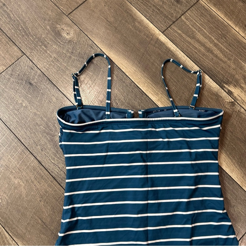 Vineyard Vines Montauk Strapless One-Piece