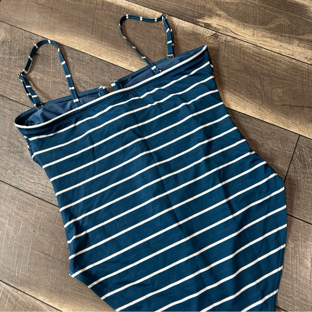 Vineyard Vines Montauk Strapless One-Piece