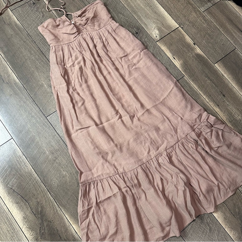 Be Cool Halter Midi Dress