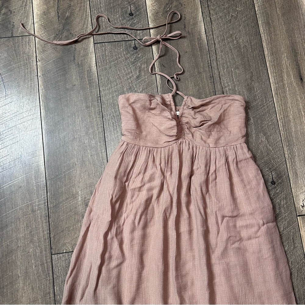 Be Cool Halter Midi Dress