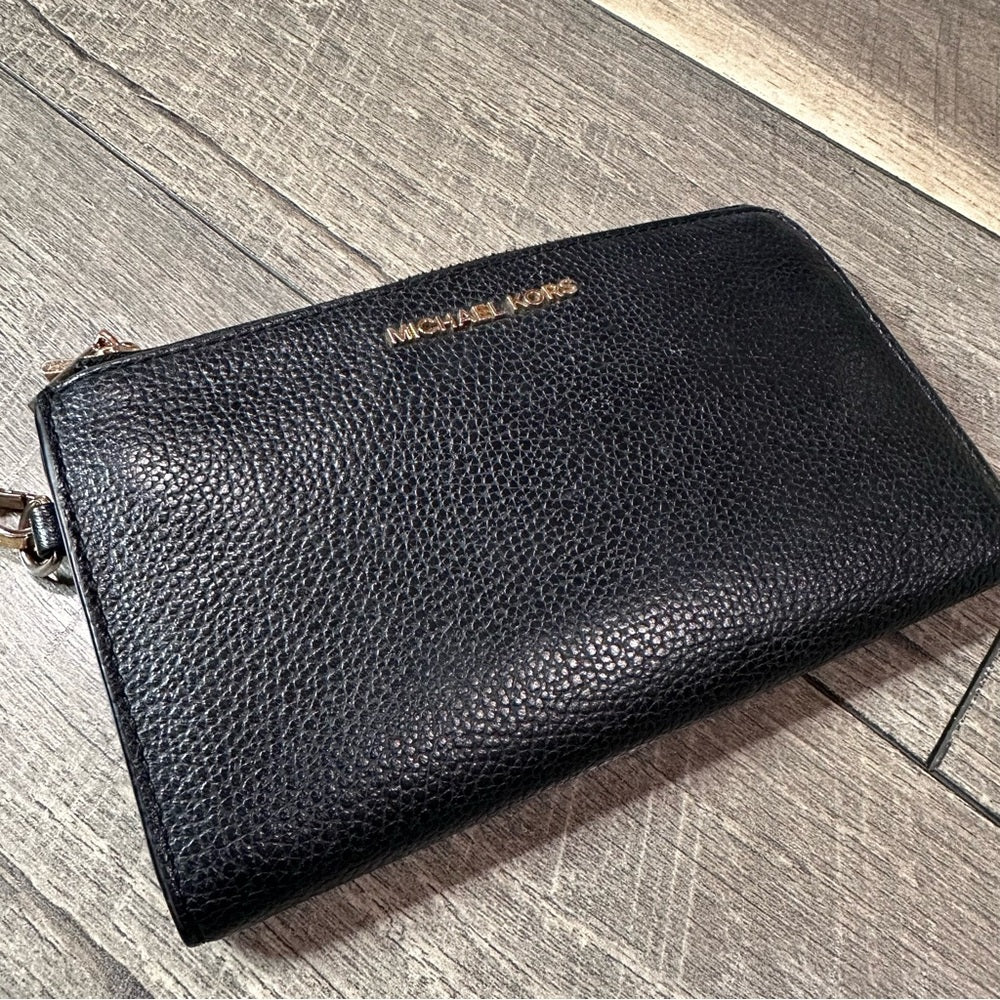 Michael Kors Black Pebble Leather Wallet