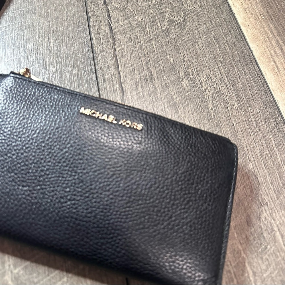 Michael Kors Black Pebble Leather Wallet