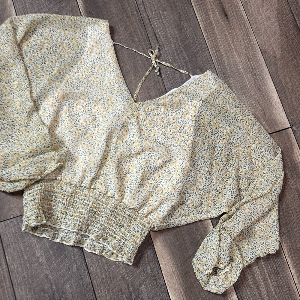 Gilli Floral Sheer Long Sleeve Top