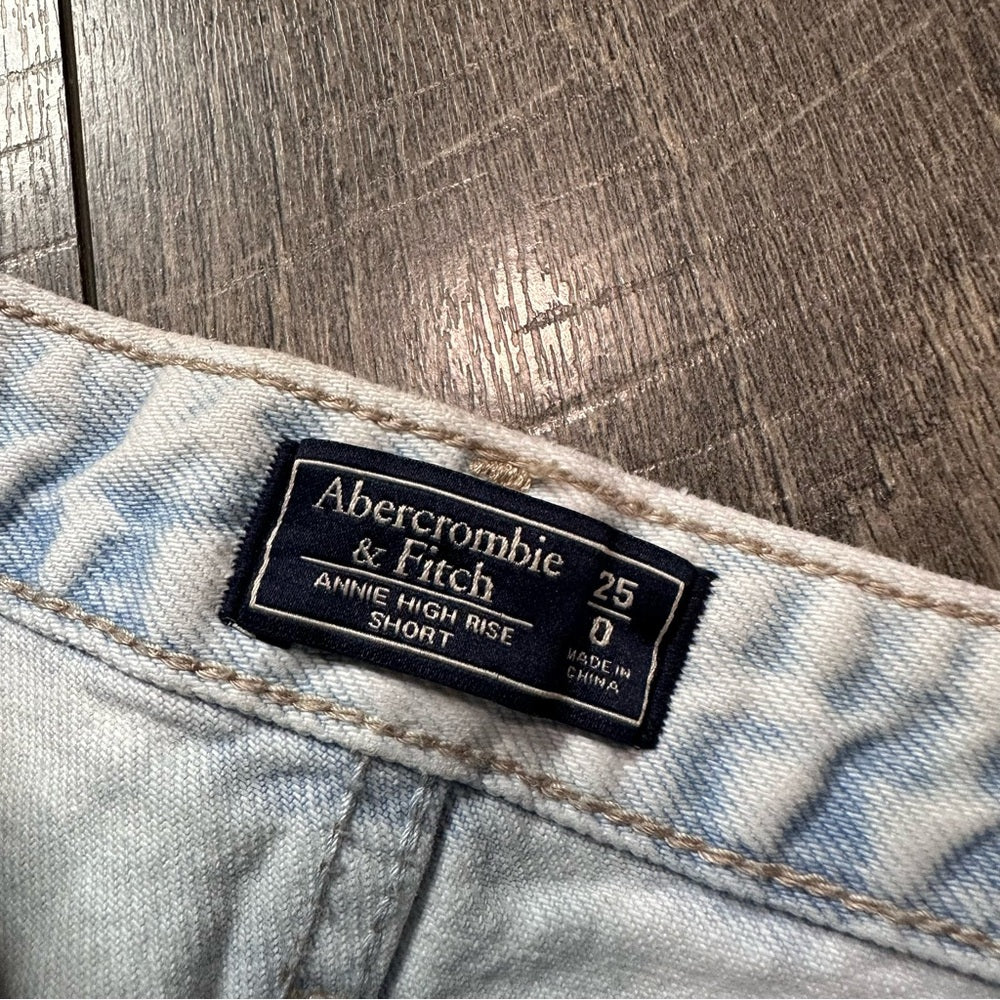 Abercrombie & Fitch Annie Hi Rise Shorties