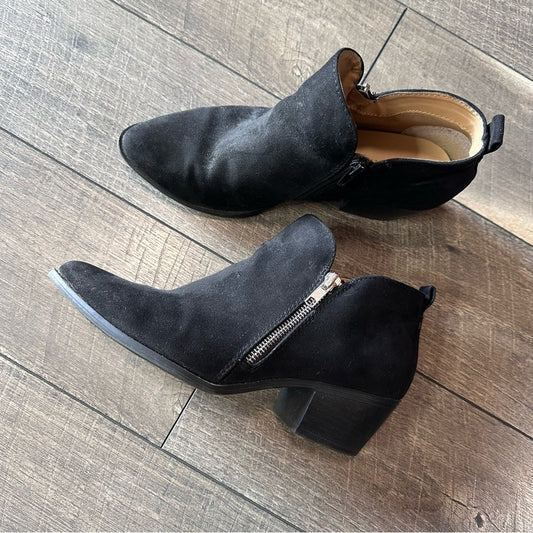 American Eagle Black Ankle Booties