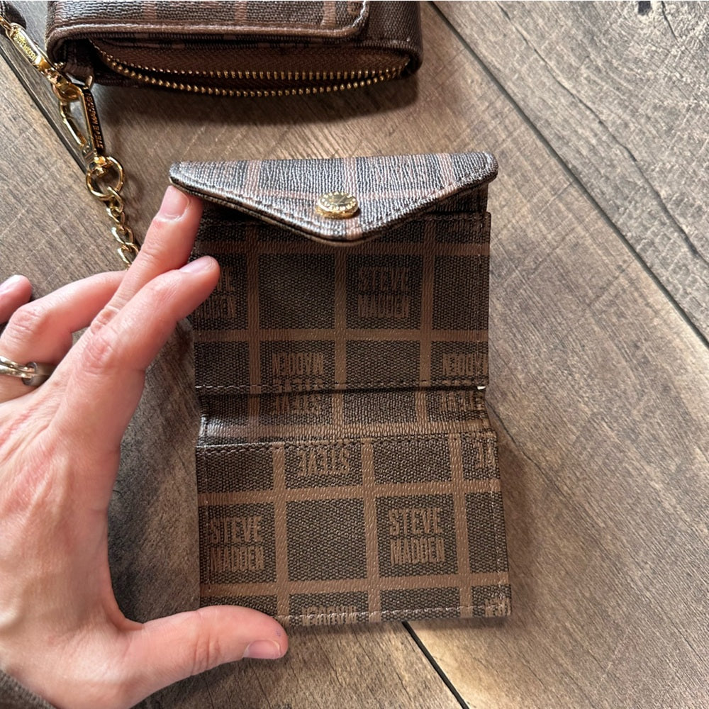 Steve Madden Blexi Crossbody + Card Pounch