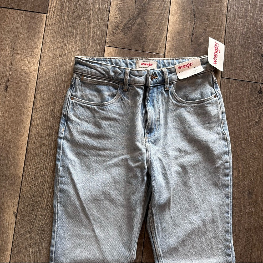 Wrangler Hi Rise Bold Boot Jeans