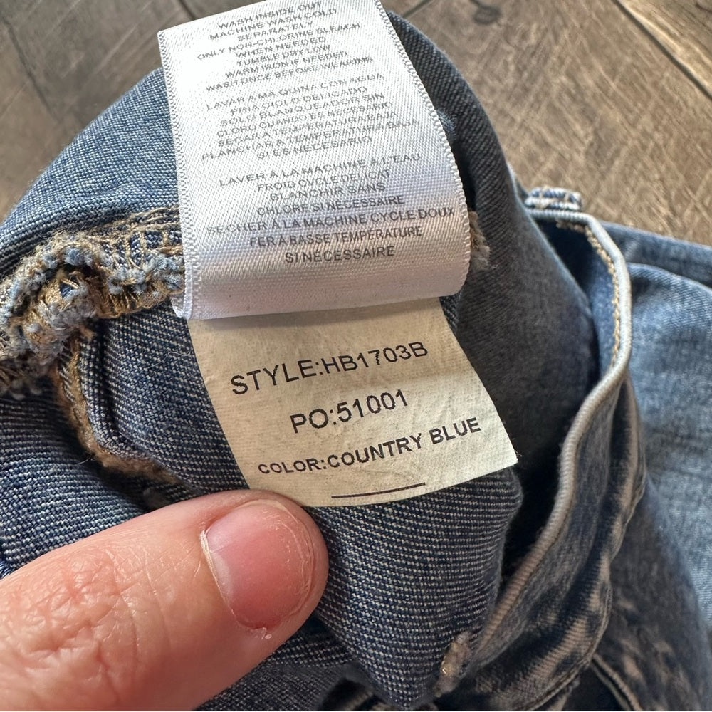 Hint of Blu Barrel Jeans