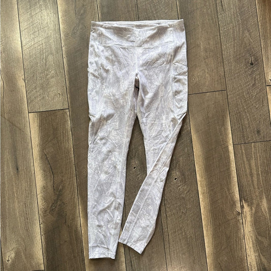 Lululemon Speed Up Tight *Full-On Luxtreme 28"
Eternal Wave White