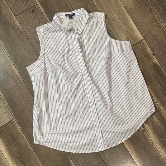 Romans Sleeveless Button Down