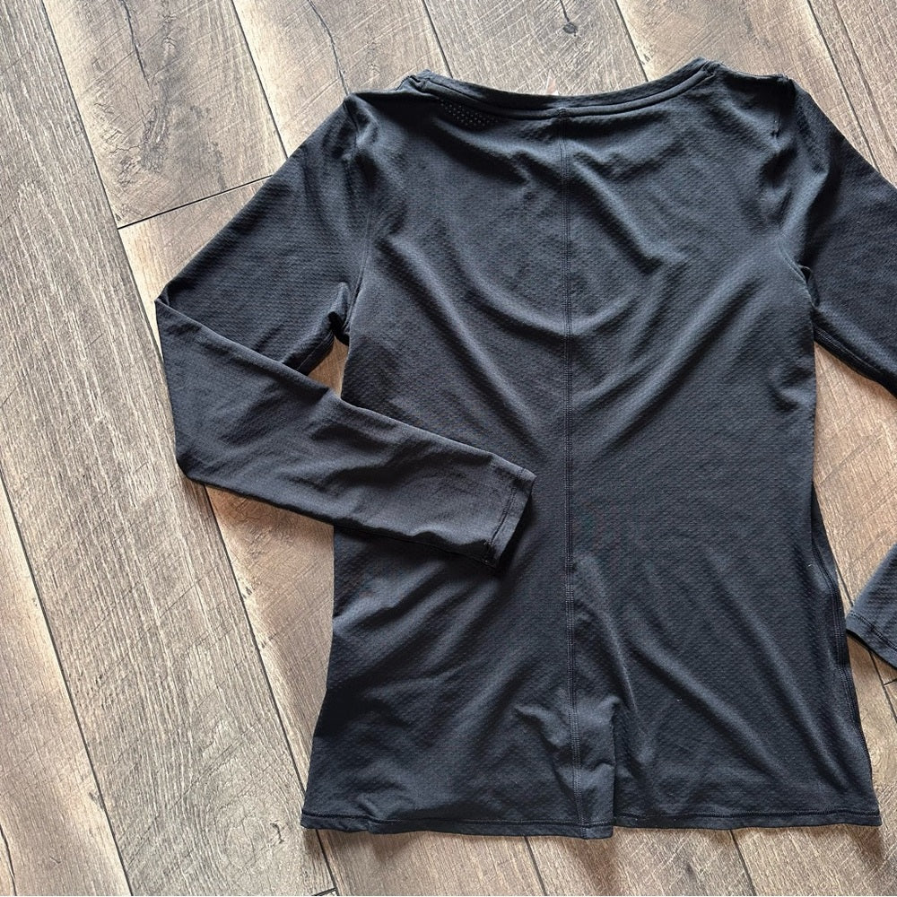 Under Armour Black Lightweight Long Sleeve