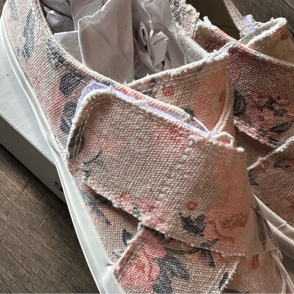 Gypsy Jazz Floral Velcro Closure Sneakers