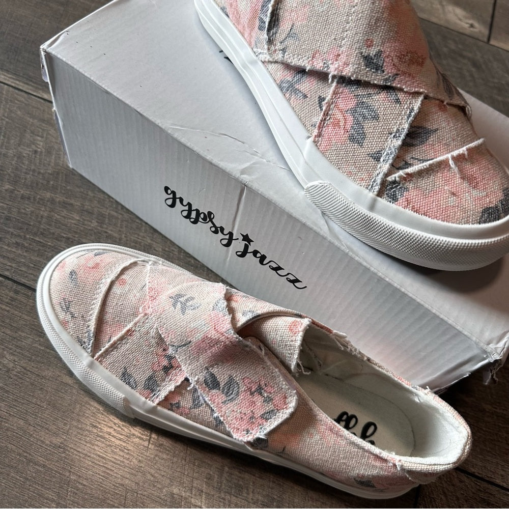 Gypsy Jazz Floral Velcro Closure Sneakers