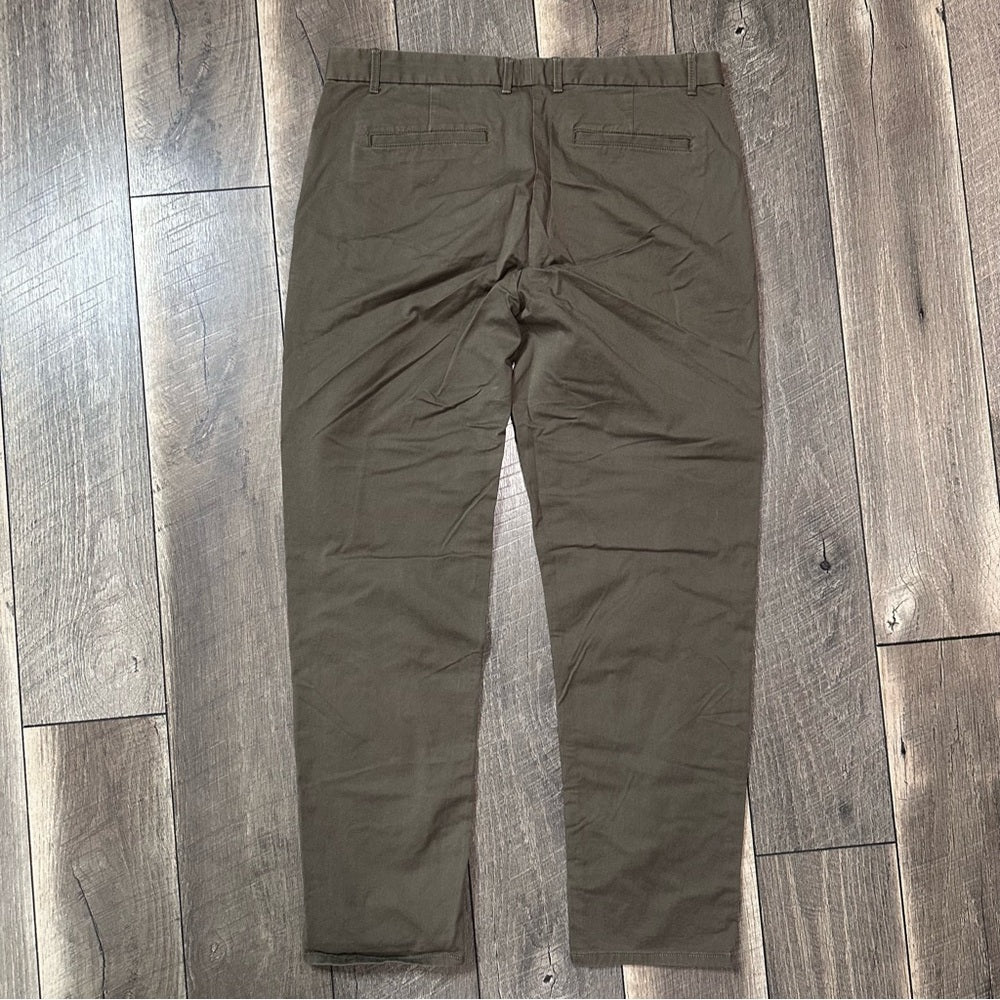 Gap Olive Broken In Straight Khakis
