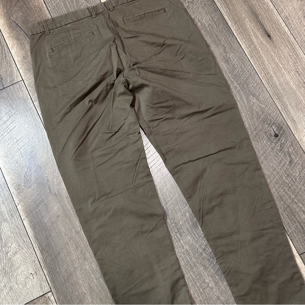 Gap Olive Broken In Straight Khakis