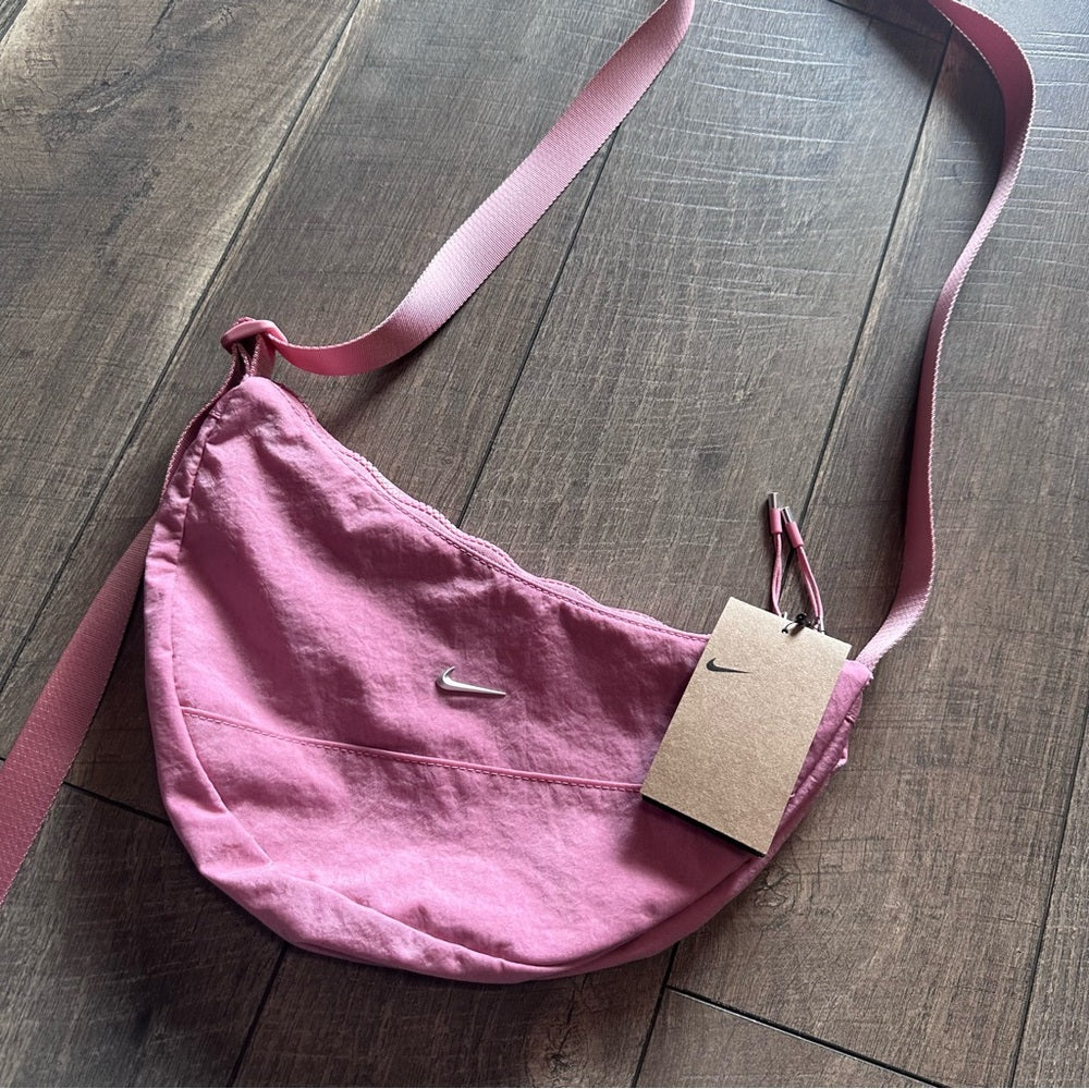 Nike Aura Crescent Crossbody Bag