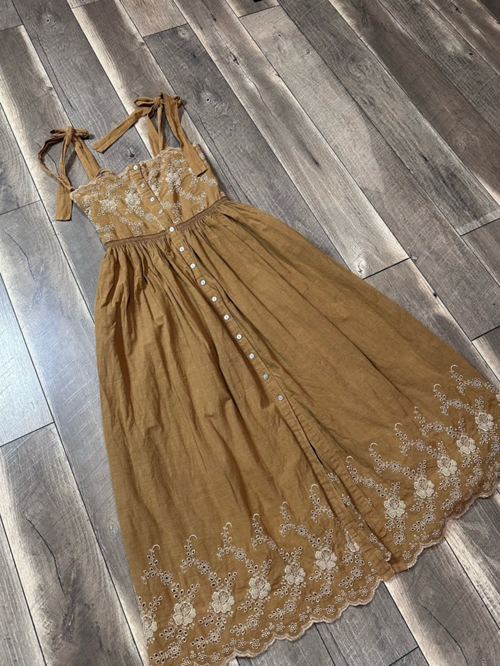 Miou Muse Adjustable Tie Shoulder Maxi Dress