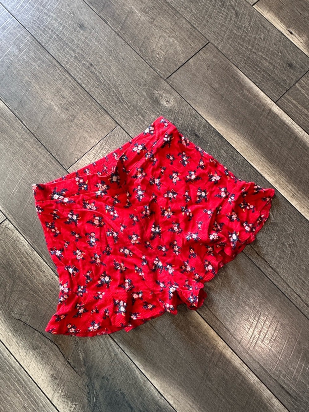 American Eagle Floral Shorts