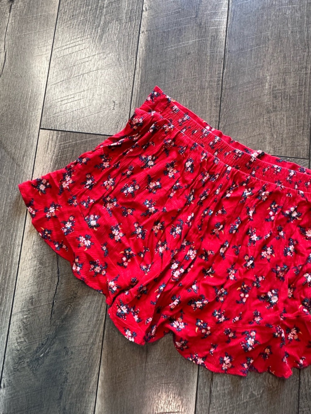American Eagle Floral Shorts