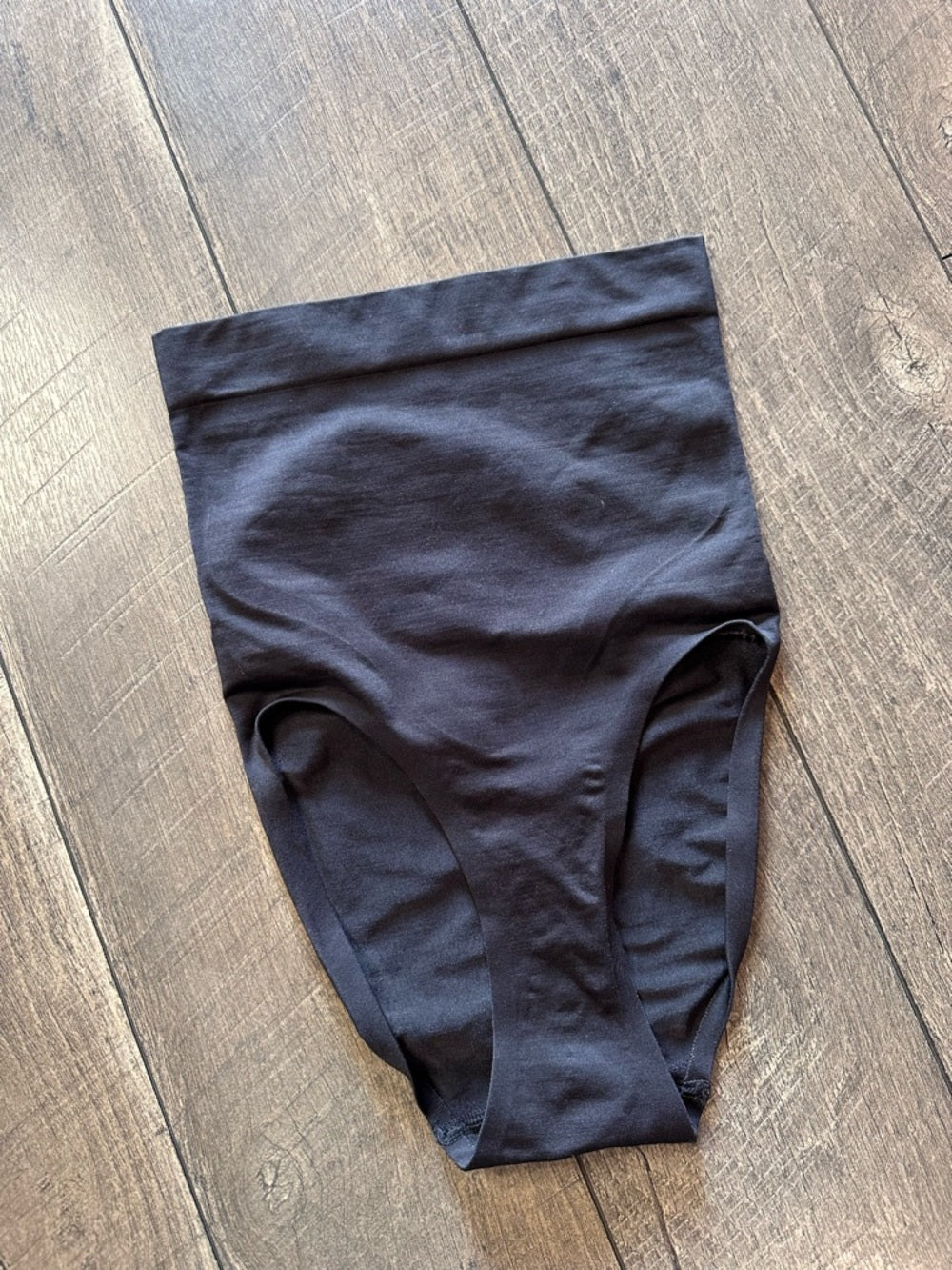 Skims Butt Lifting Briefs