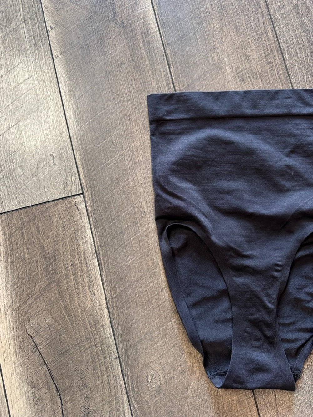 Skims Butt Lifting Briefs