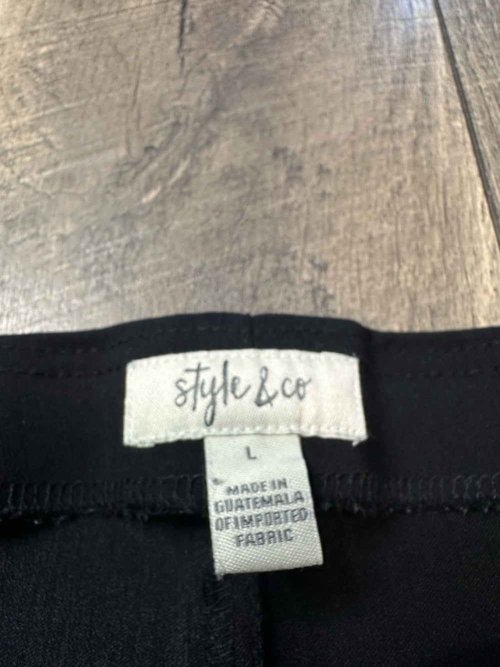 Style & Co Black Capris