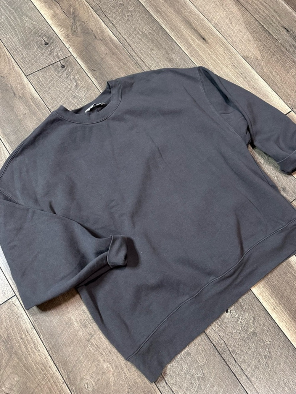 DSG Crewneck Pullover