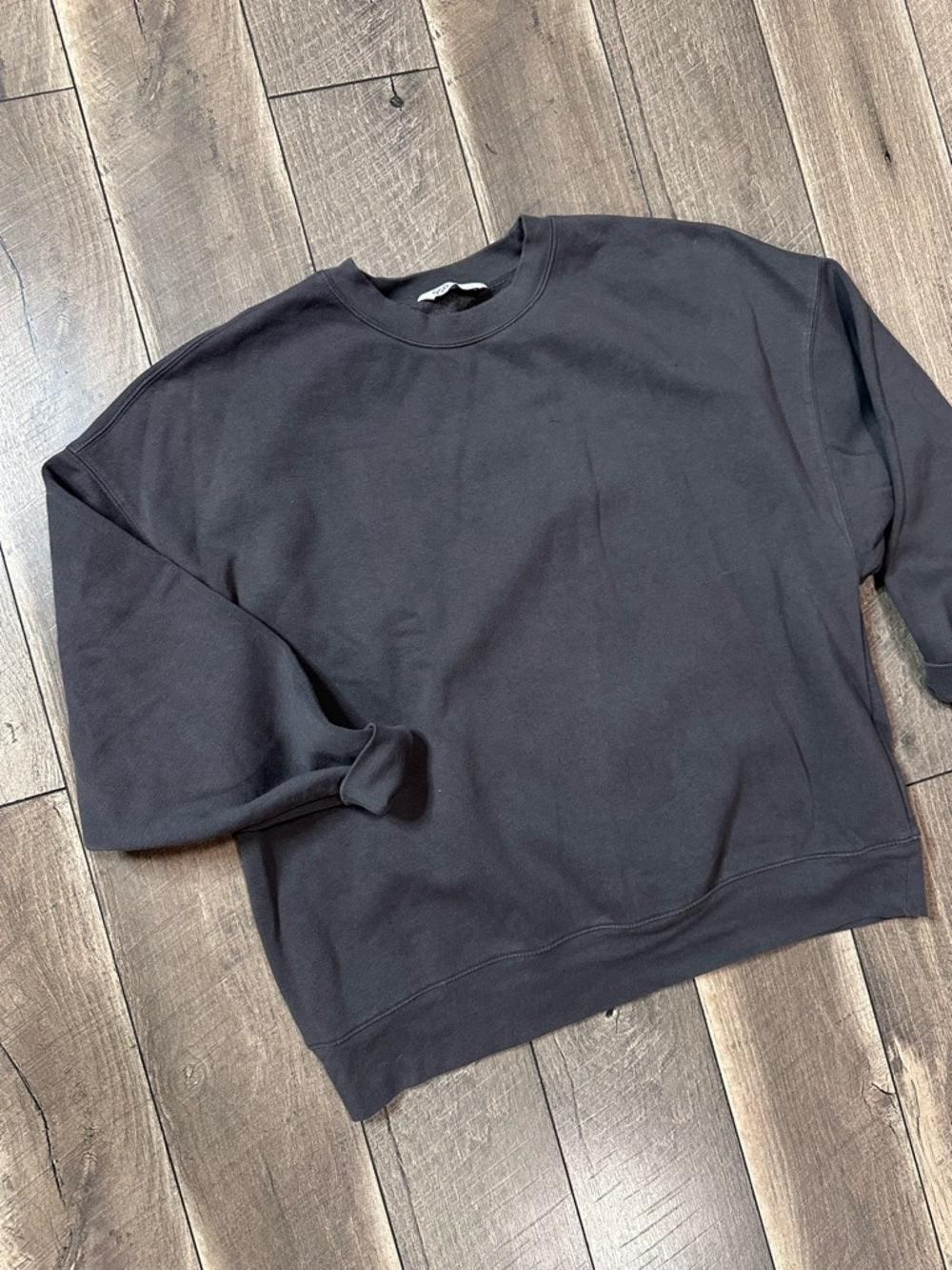 DSG Crewneck Pullover
