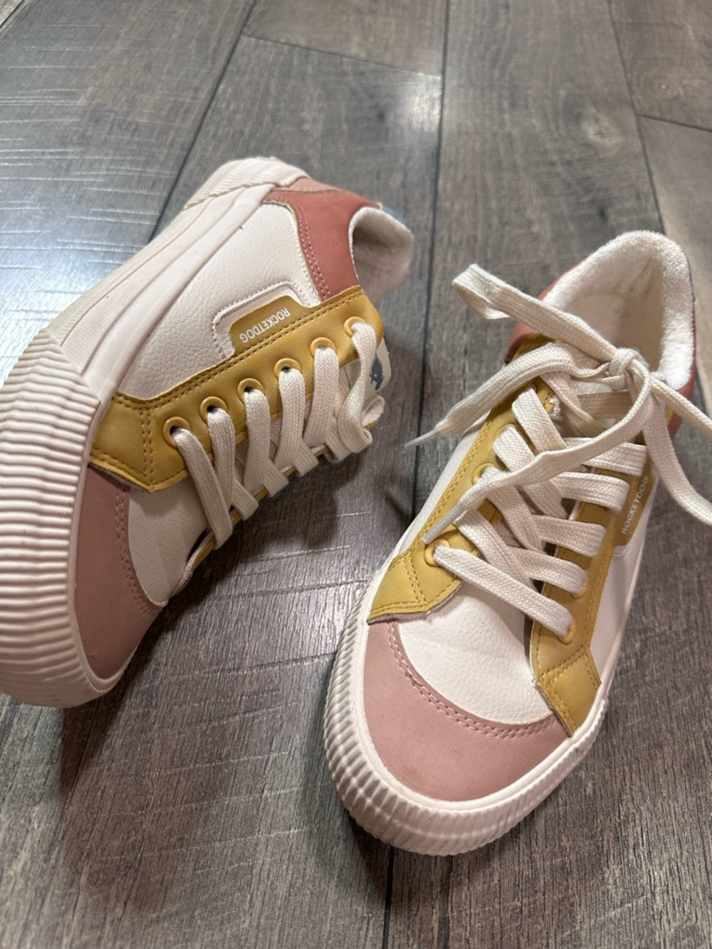 Rocket Dog Cheery Natural Sneakers