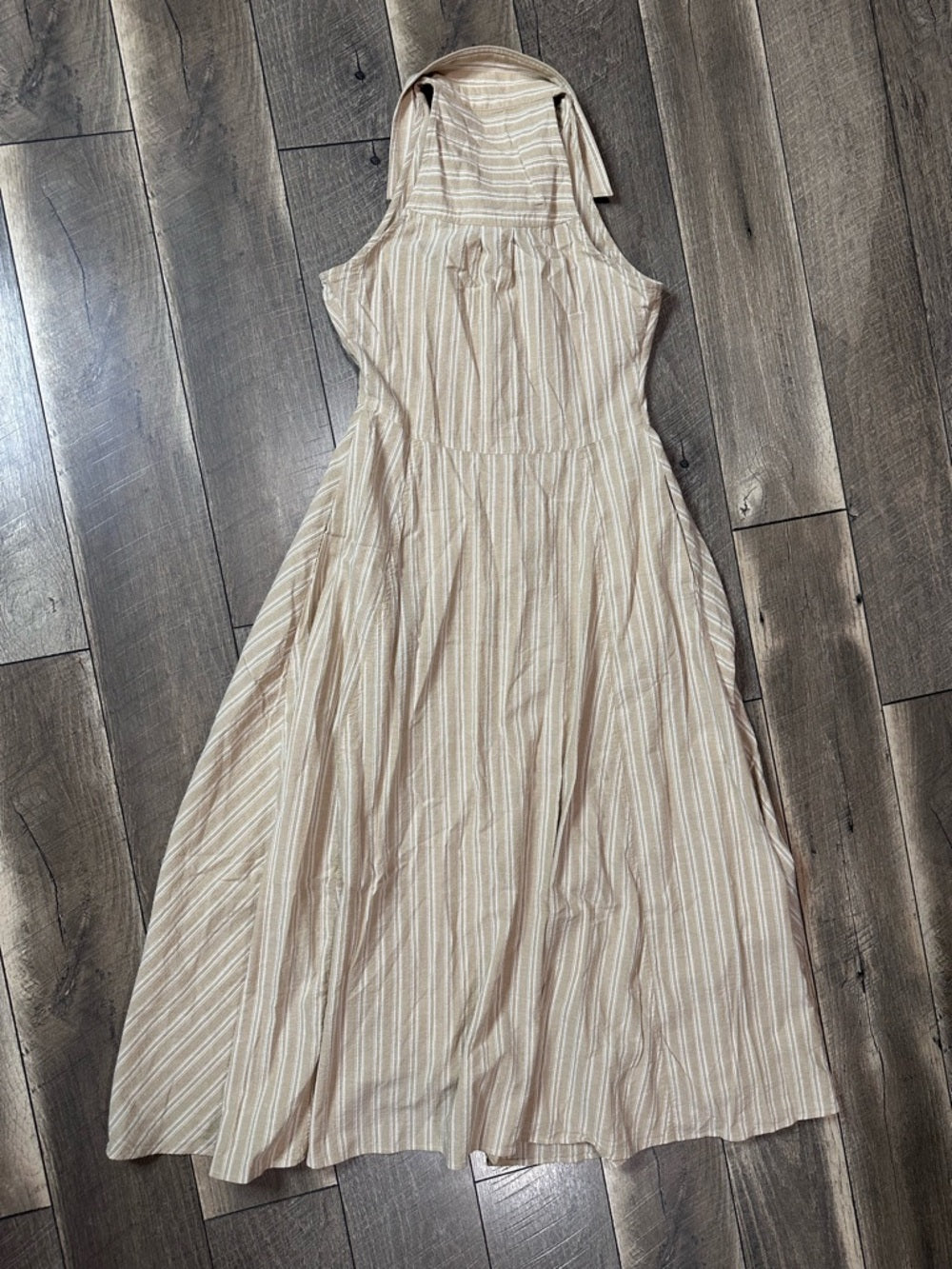 Miou Muse Collared Sleeveless Midi Dress