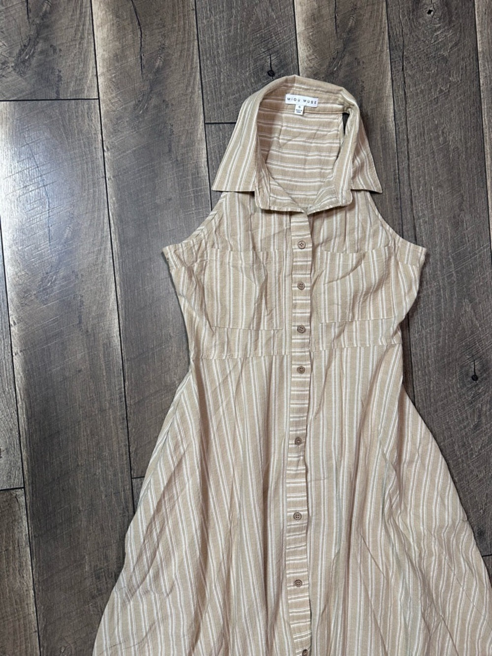 Miou Muse Collared Sleeveless Midi Dress