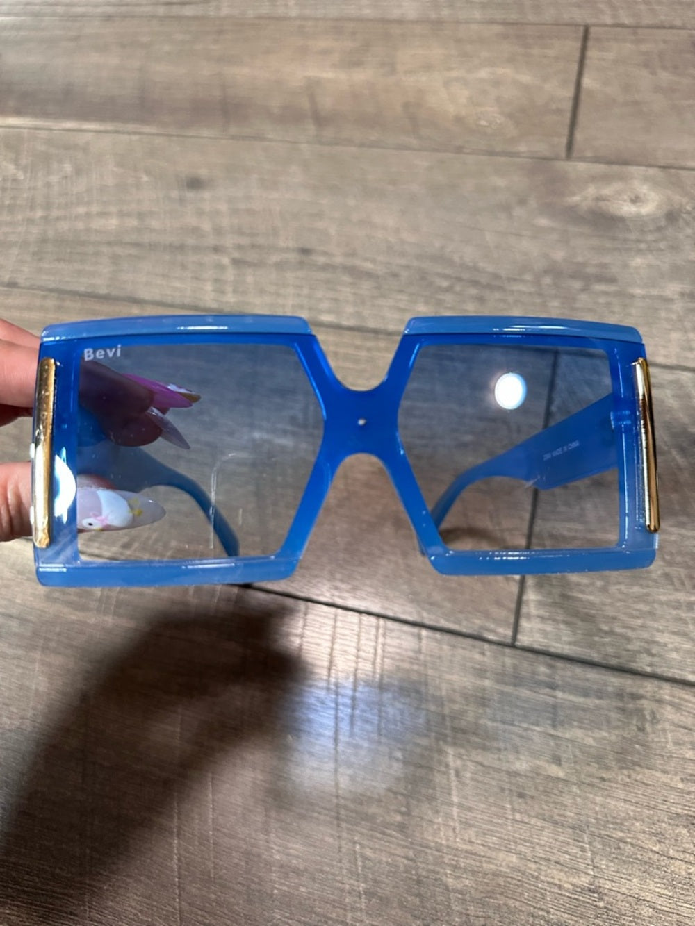 Bevi Fashion Sunglasses