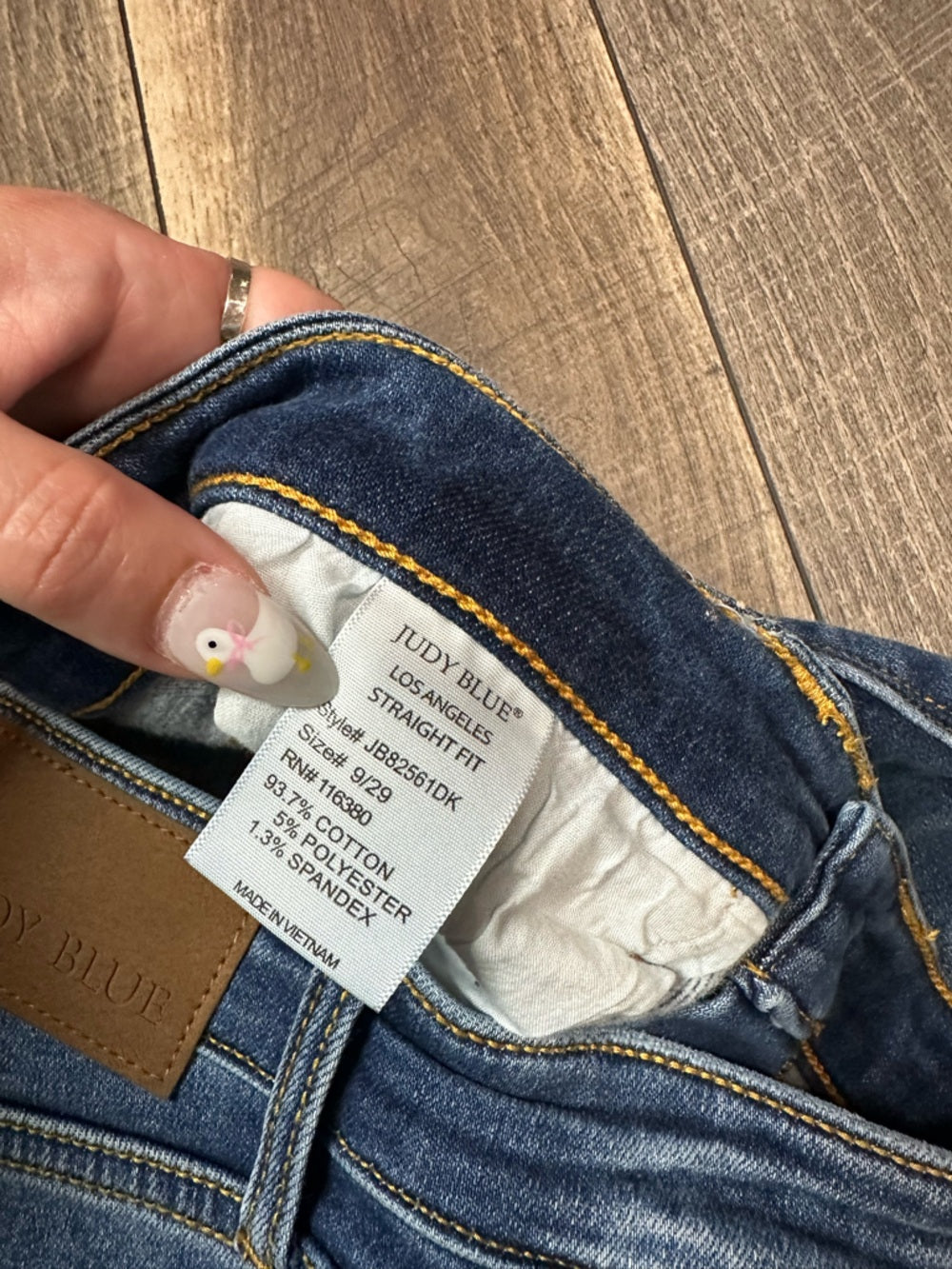 Judy Blue High Rise Straight Fit Jeans