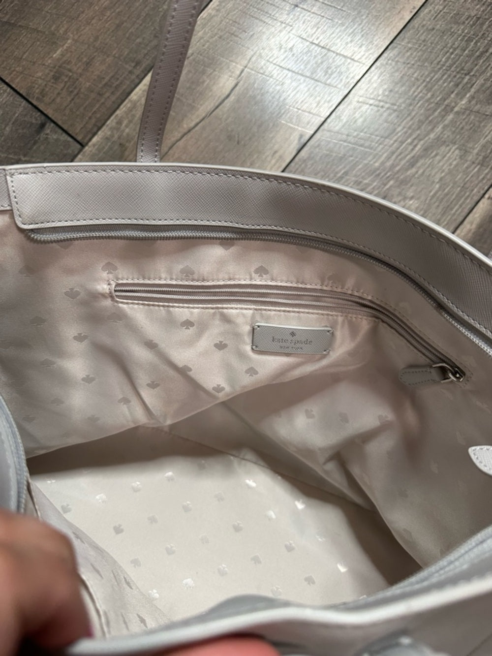 Kate Spade New York Schuyler Medium Tote