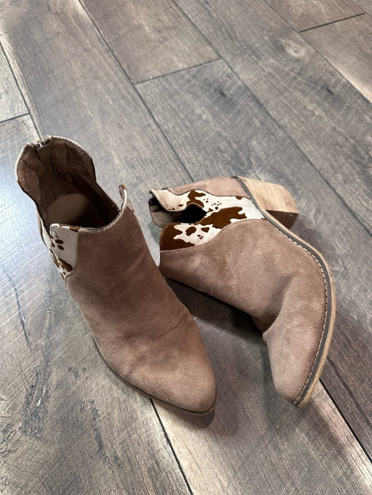 Pierre Dumas Cow Print Ankle Booties