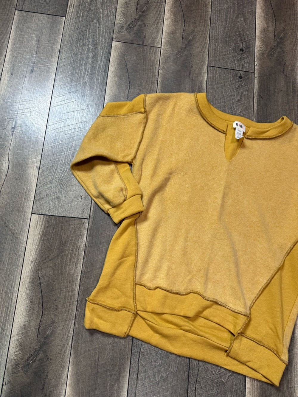 Bibi Yellow Pullover Crewneck
