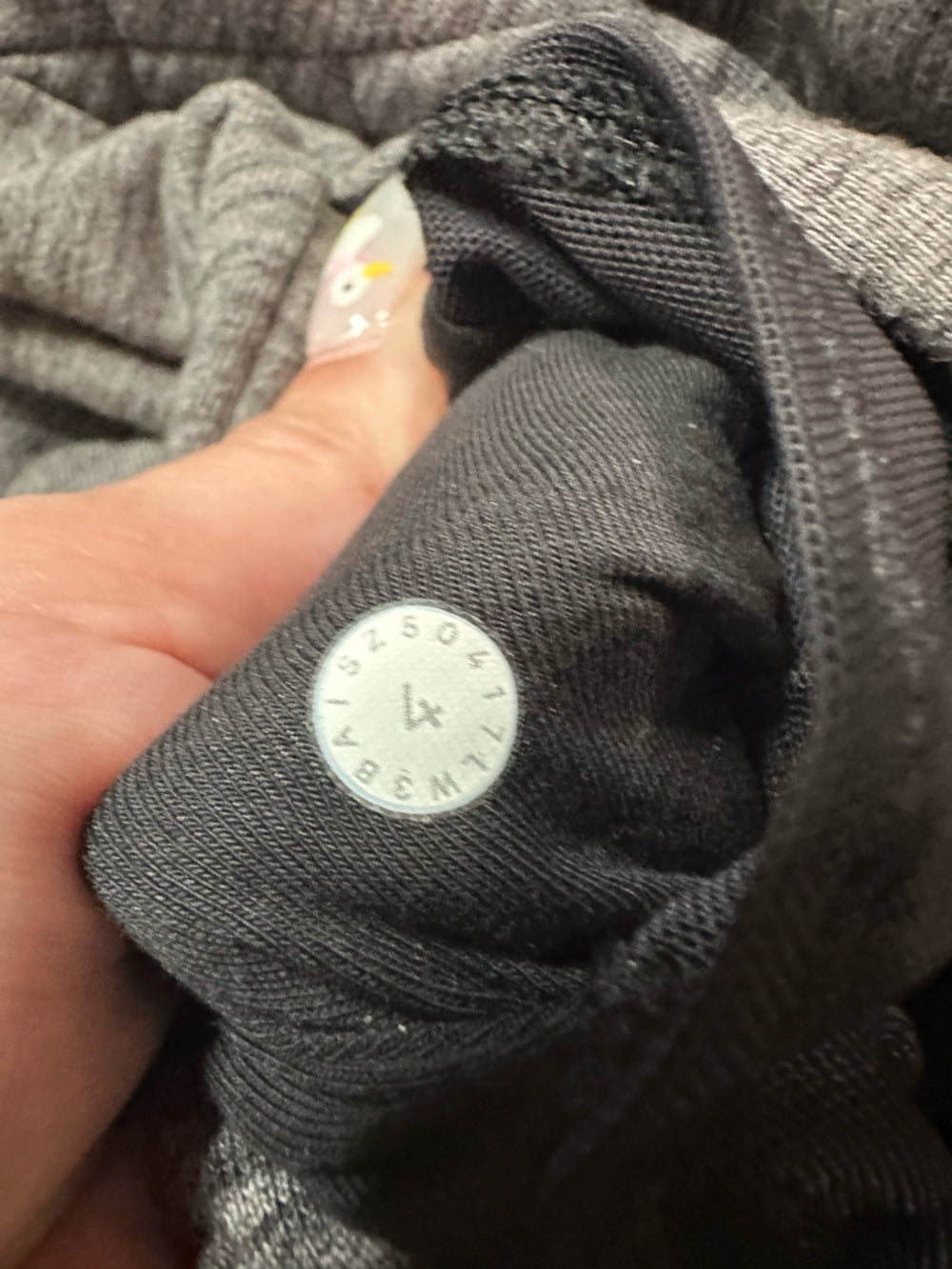 Lululemon Forever Warm Pullover
Heathered Core Dark Grey