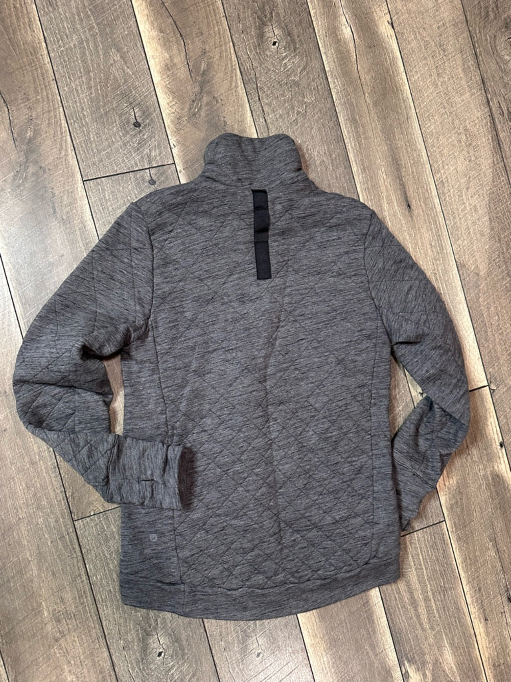 Lululemon Forever Warm Pullover
Heathered Core Dark Grey