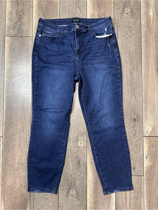 Judy Blue Relaxed Fit Jeans