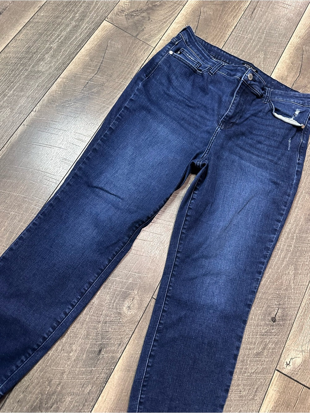 Judy Blue Relaxed Fit Jeans