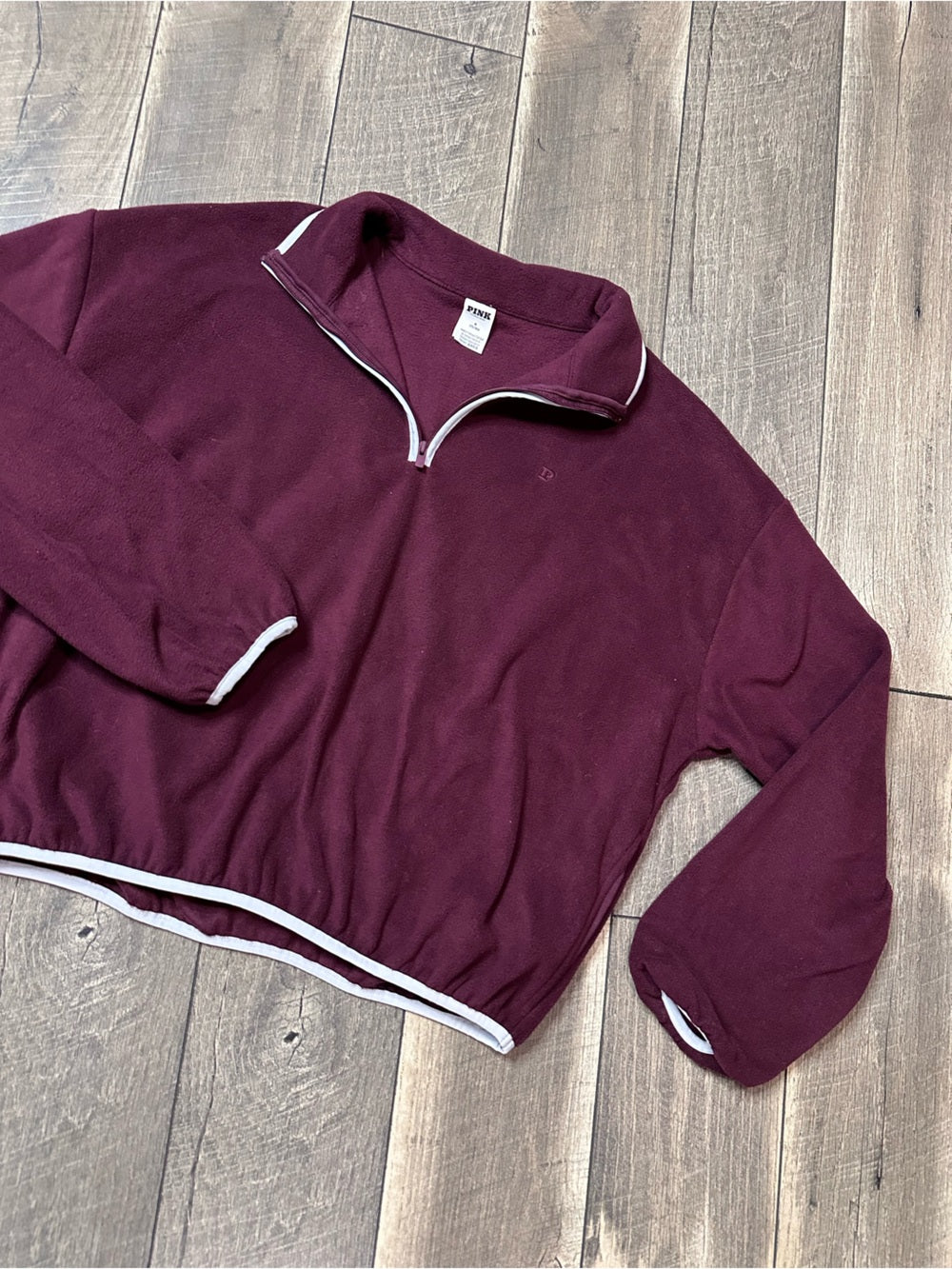 PINK Victoria’s Secret Pullover Fleece