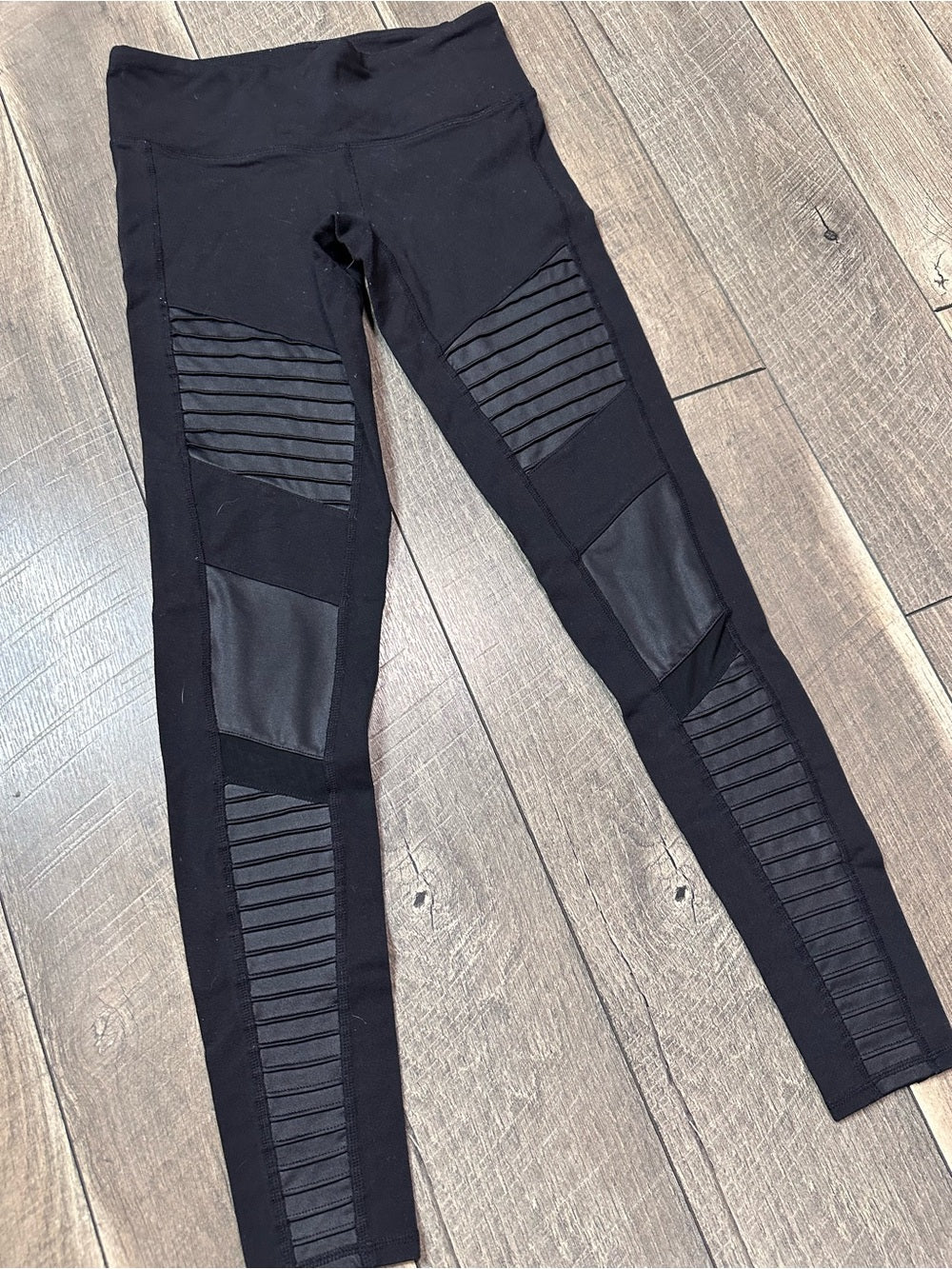 Alo Moto Leggings