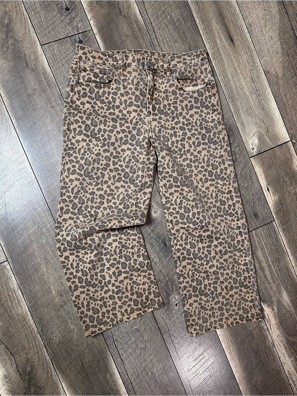 American Eagle Leopard Stovepipe Jeans