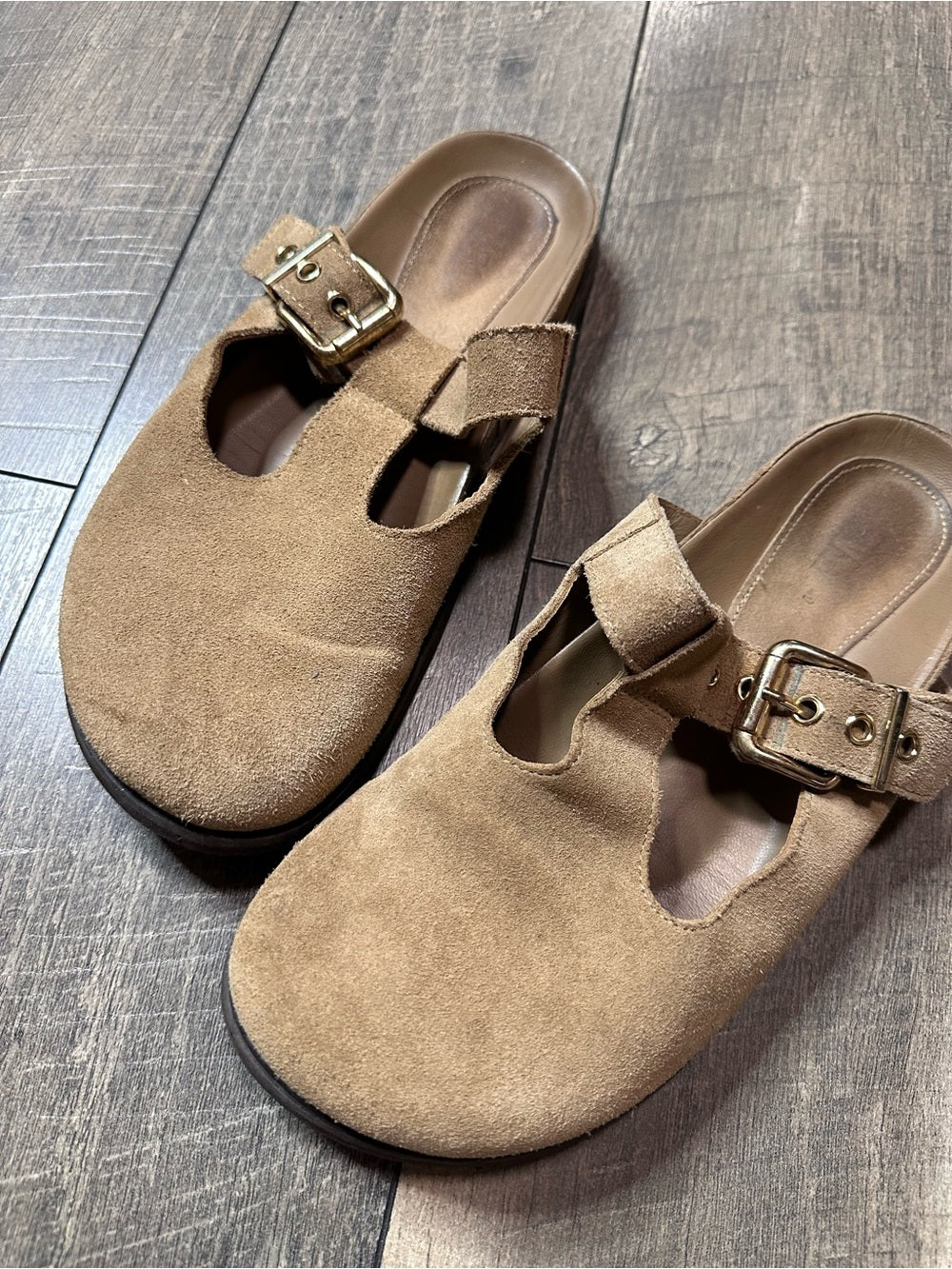 Zara Clogs