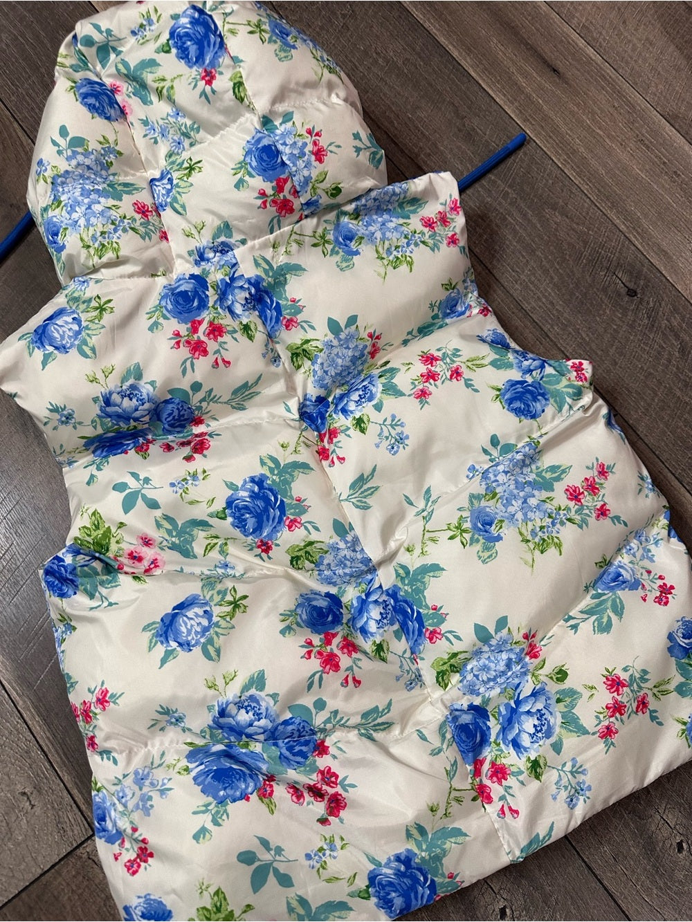 31:25 Floral Puffer Hooded Vest