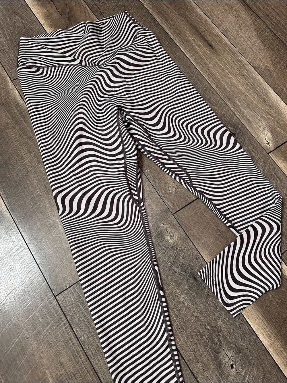 Vitality x Cosmopolitan The Storm Leggings
